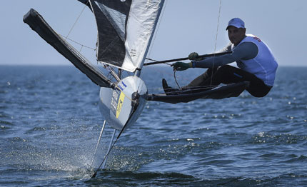 checco bruni spadroneggia all europeo moth
