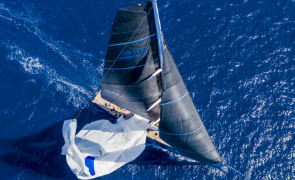 loro piana superyacht regatta magic carpet silencio sono primi leader