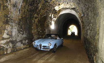 marina di varazze premio best in show all alfa romeo giulietta spider serie 1956