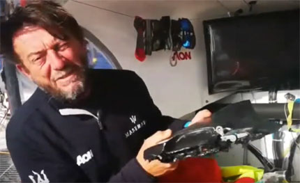 attrazione fatale giovanni soldini pesca ennesimo oggetto galleggiante video