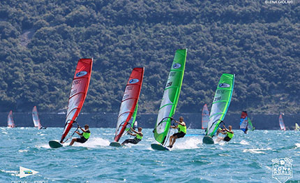 windsurf classe kona vincono olandese huig jan tak la svedese johanna hjertberg