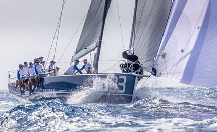 tp52 world championship azzurra in recupero