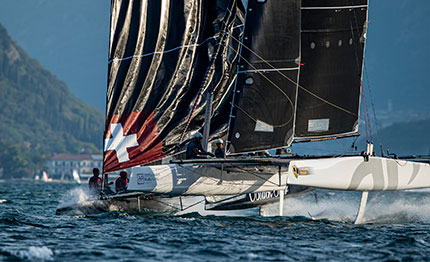 gc32 riva cup lotta tra alinghi oman air