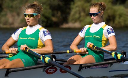 canottaggio le fiamme gialle boston per la 55 edizione della quot head of the charles quot