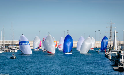 melges 32 valencia giornata di warm up con la garmin race
