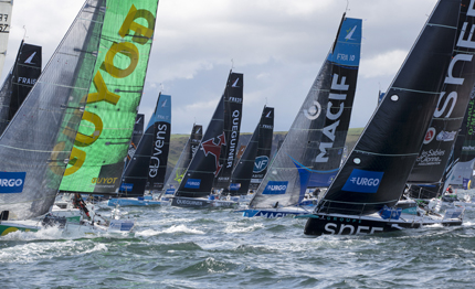 solitaire du figaro fine agosto 830 miglia intense tattiche