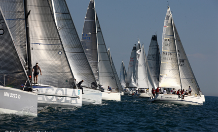 la regata dei due golfi di lignano spera nell autunno