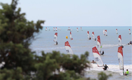 open skiff ad ostia tante regate nel day