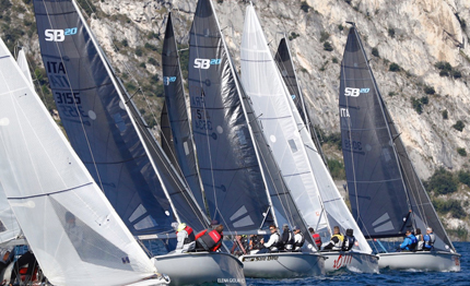 sul garda trentino concluso un intenso week end di regate