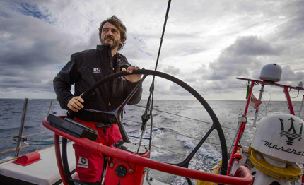 soldini maserati verso malta per la middle sea race