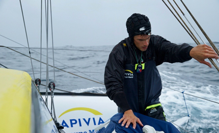 vendee globe un capo horn complicato per bestaven dalin