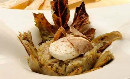 cambusa tartare di cardi gobbi bagna cauda uovo in camicia tartufo bianco del monferrato