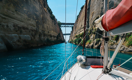 grecia il canale di corinto chiuso fino ad aprile
