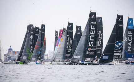 les sables olonne figaro in acqua per la solo ma 238 tre coq