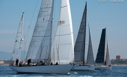 partita la ran 630 regata dell accademia navale di livorno