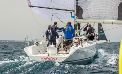 italia yachts barche vincenti