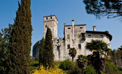 torna castelli aperti fvg 14 manieri per scoprire la storia del friuli