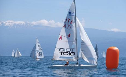 sal 242 antonio squizzato domina la regata nazionale
