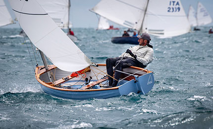 dinghy il trofeo siad bombola oro va vittorio albertas