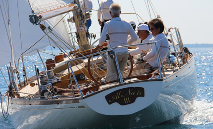 il fascino intramontabile delle barche epoca torna venezia con il trofeo principato monaco