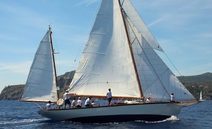 ojala ii vince il trofeo challenge del capraia sail rally per vele epoca