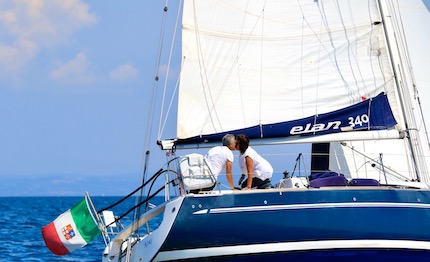 finale con bacio per la quot lui amp lei quot di lignano