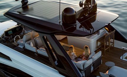 ferretti yachts 780 cambia look