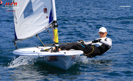 garda iniziate le finali del mondiale giovanile ilca bene gli italiani