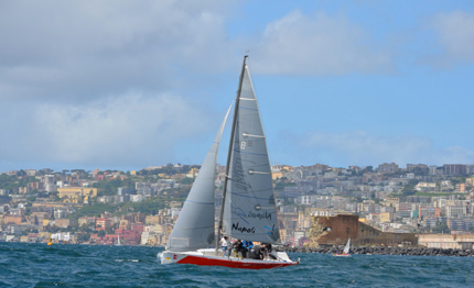 napoli corsi di scuola vela al club nautico della vela