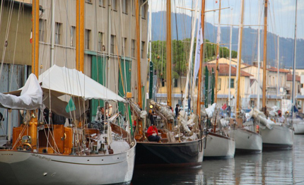viareggio pronta per il xvi raduno vele storiche