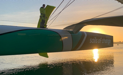 jules verne trophy spindrift in codice giallo