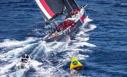 sydney hobart black jack guida la flotta verso hobart