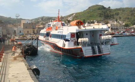 collegamenti con le eolie in tilt per il forte scirocco