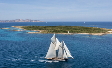 porto cervo giorgio armani superyacht regatta day