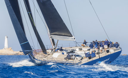 giorgio armani superyacht regatta il vincitore assoluto 232 magic carpet cubed