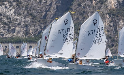 torbole 47 trofeo optimist argento prove nei primi due giorni