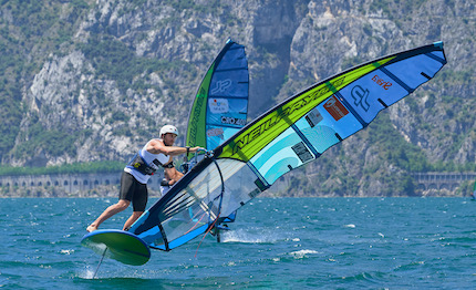 rrd one hour clkassic bruno martini vince la seconda gara foil ma senza record