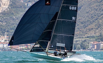 europeo 18 piedi gli australiani di lazarus capital partner sempre leader