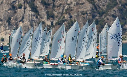 optimist la fraglia vela riva la vincitrice del trofeo simone lombardi 2022
