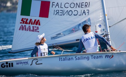 2022 campionati europei 470 il vento da terra muove la classifica ferrari caruso saldi in top ten
