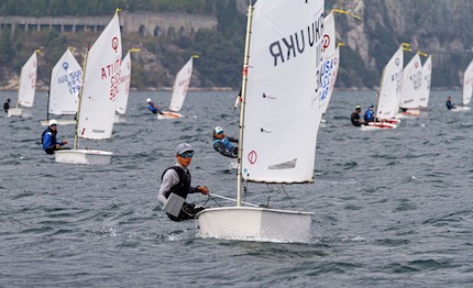optimist la fraglia vela riva si aggiudica il 45 trofeo ezio torboli