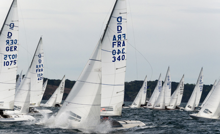 dragoni peter gilmour vince douarnenez