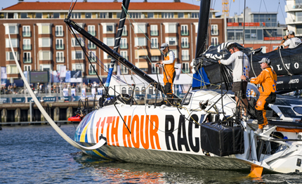 the ocean race incidente in partenza fuori 11thhourracing guyot