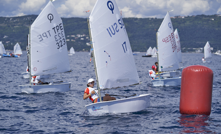 optimist seconda giornata di regate per la coppa aico
