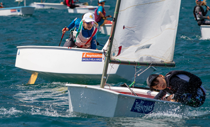 optimist iniziata la ora cup ora con 545 regatanti al via da 30 nazioni