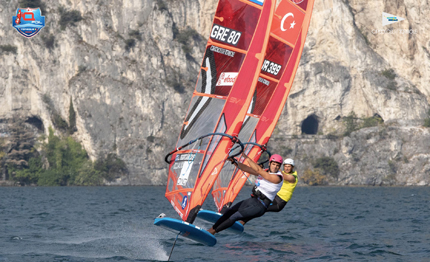 il greco tsortanidis la tedesca engelmann vincono gli iqfoil international games di torbole
