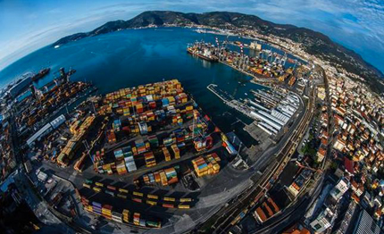 il porto di la spezia lancia la logistica