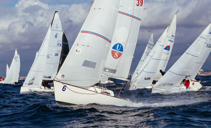 rinasce all invernale di napoli la classe j22 ad aprile torre del greco il campionato italiano