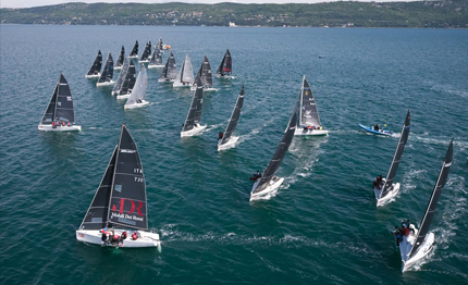 melges 24 il croato razjaren in testa trieste