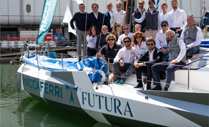 quot maccaferri futura quot presentato genova il class 40 di luca rosetti